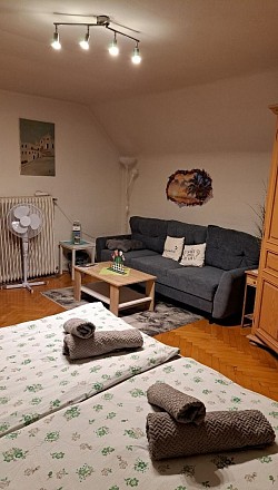 Im 2 Bettzimmer steht das Schlafsofa