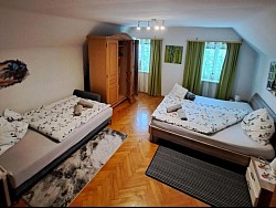 2 Bett Zimmer mit Schlafsofa